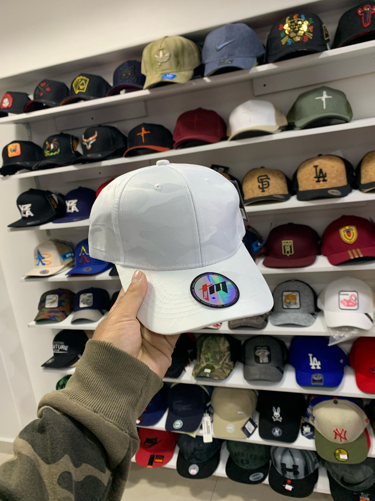 Gorras Unicolor Premium