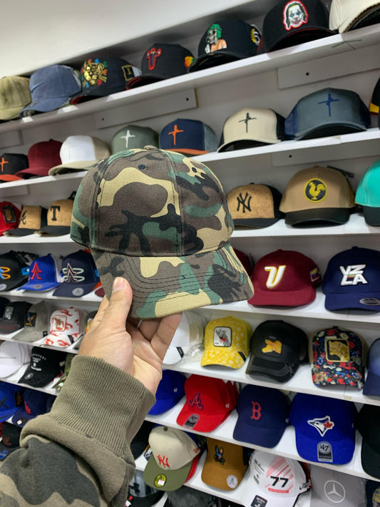 Gorras Unicolor AAA