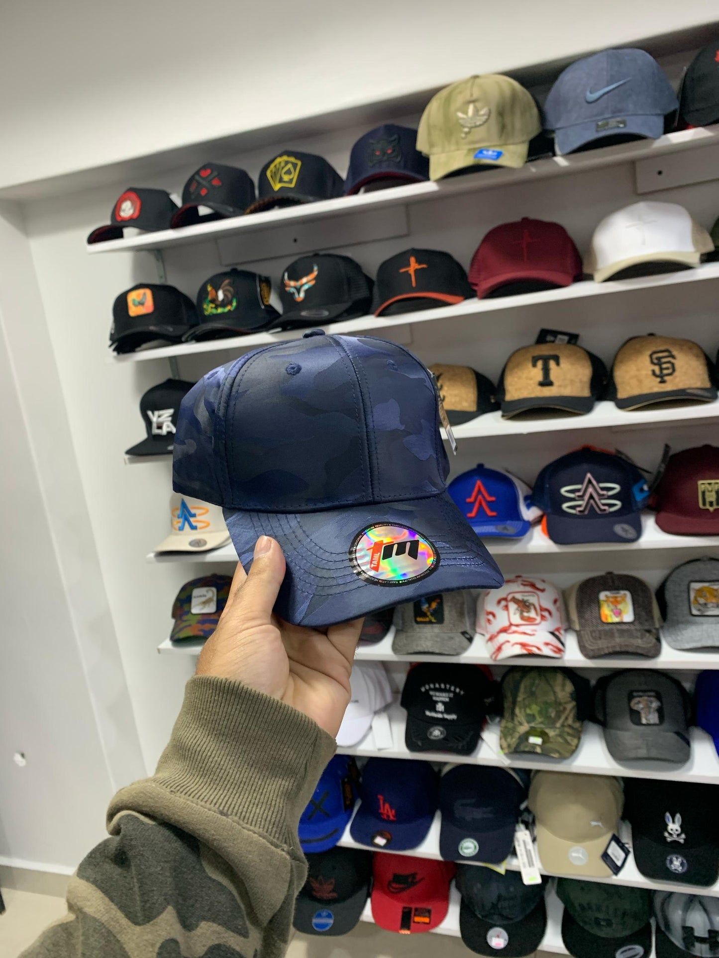 Gorras Unicolor Premium